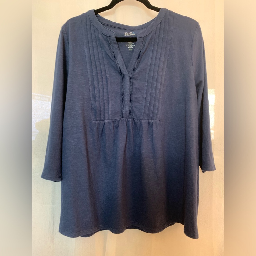 Croft & Barrow Navy V Neck Top, XL